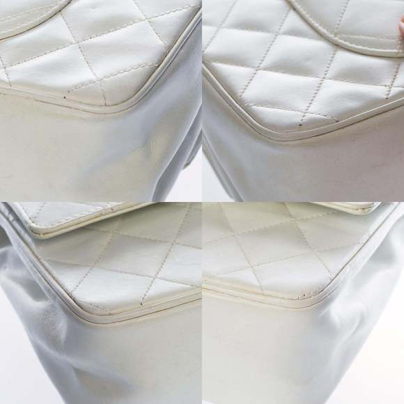 CHANEL Timeless/Classic double Flap shoulder bag in white quilted lambskin, GHW - Picture 9 of 10